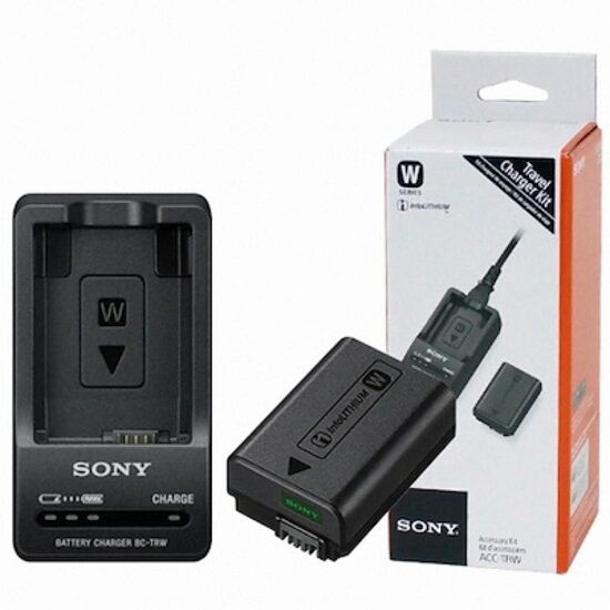 Sony ACC-TRW Şarj Edilebilir Pil Paketi