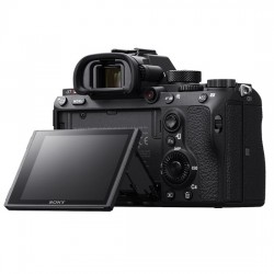 Sony a7Rm III 42,4MP Tam Kare Aynasız Değiştirilebilir Lens Kamera - Thumbnail