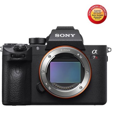 Sony a7Rm III 42,4MP Tam Kare Aynasız Değiştirilebilir Lens Kamera