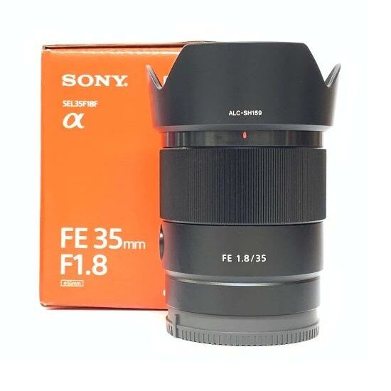 Sony SEL-35F18 AE Adaptörlü Objektif