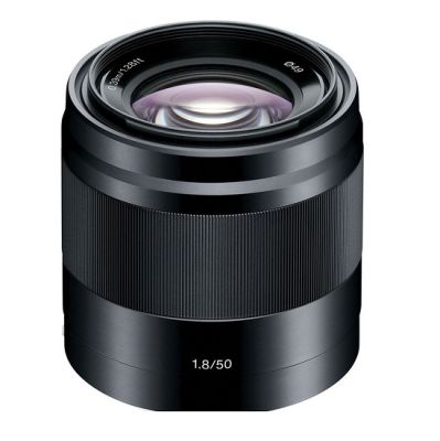 Sony SEL-50F18 Optical SteadyShot Portre lensi
